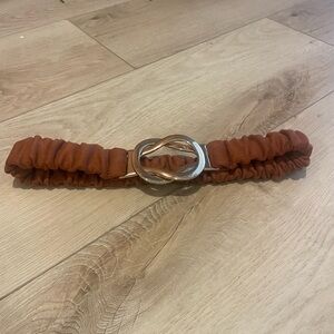 Elastic belt brown